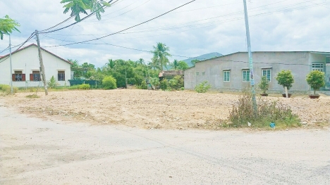 Bán đất thị trấn Diên Khánh 93,4m² giá kẹt bán