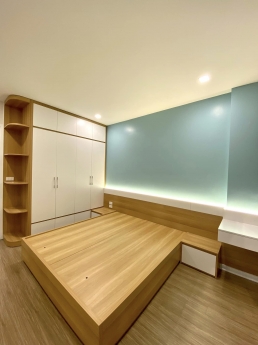 BÁN NHÀ NGUYỄN VĂ CỪ GẦN BỆNH VIỆN QUỐC TẾ BẮC HÀ , LÔ GÓC , NGÕ THÔNG , TẶNG FULL NỘI THẤT 40m2 ,