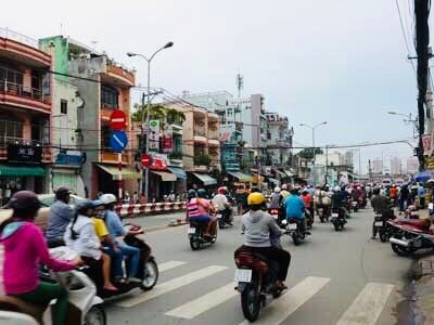 MẶT TIỀN KINH DOANH ĐƯỜNG PHẠM HÙNG 55M2 - P4 QUẬN 8
NHÀ MỚI ĐẸP LUNG LINH - GIÁ CHỈ CÓ 7 TỶ -SỔ