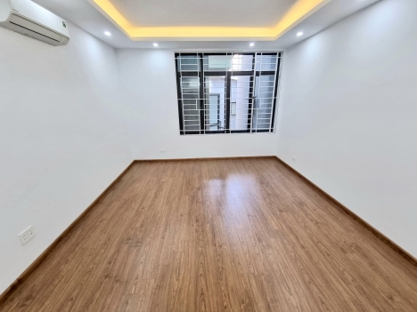BÁN NHÀ MINH KHAI - 50m2 x 5 tầng - NGÕ THÔNG, 10M RA Ô TÔ, BA GÁC ĐỖ CỬA - GIÁ CHỈ HƠN 4 tỷ