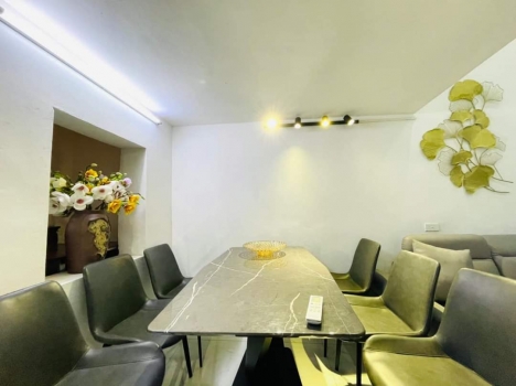 Chung cư 137 Nguyễn Ngọc Vũ, Cầu Giấy, Cenland 3 phòng ngủ, 2 WC, phòng ngủ