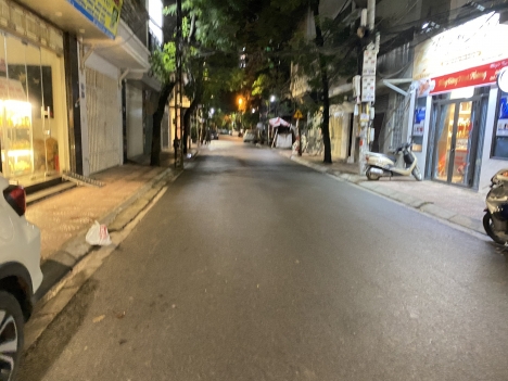 Trung tâm Cầu Giấy, phân lô, ký túc xá Đại học Sư Phạm Hà Nội, KD, ô tô tránh.