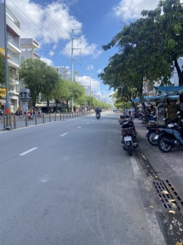 GIÁ TỐT CHỐT NGAY! 
Bán nhà MT Minh Phụng, P2, Q11. Vị trí cực kỳ đắc địa.