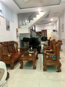 Nhà nợ Bank DT hiếm 4x18m Thống Nhất Gò Vấp 5Tỷ.x