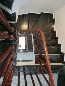 Bán CCMN Dòng Tiền Lê Đức Thọ Nam Từ Liêm. DT 50m2 Có 9 ngủ. Giá 5 tỷ hơn.