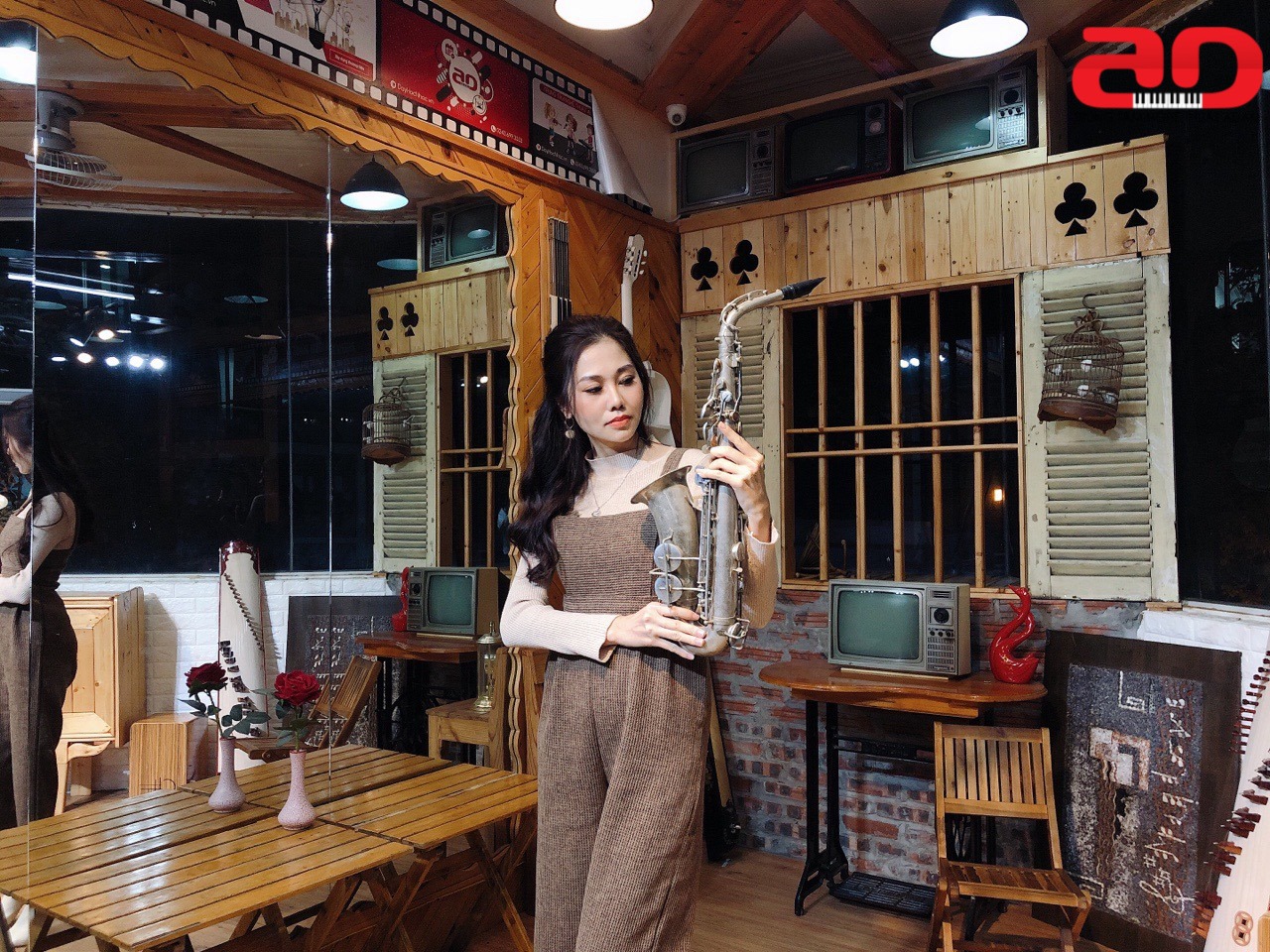 Dạy học kèn Saxophone - Online - Offline - Gia sư