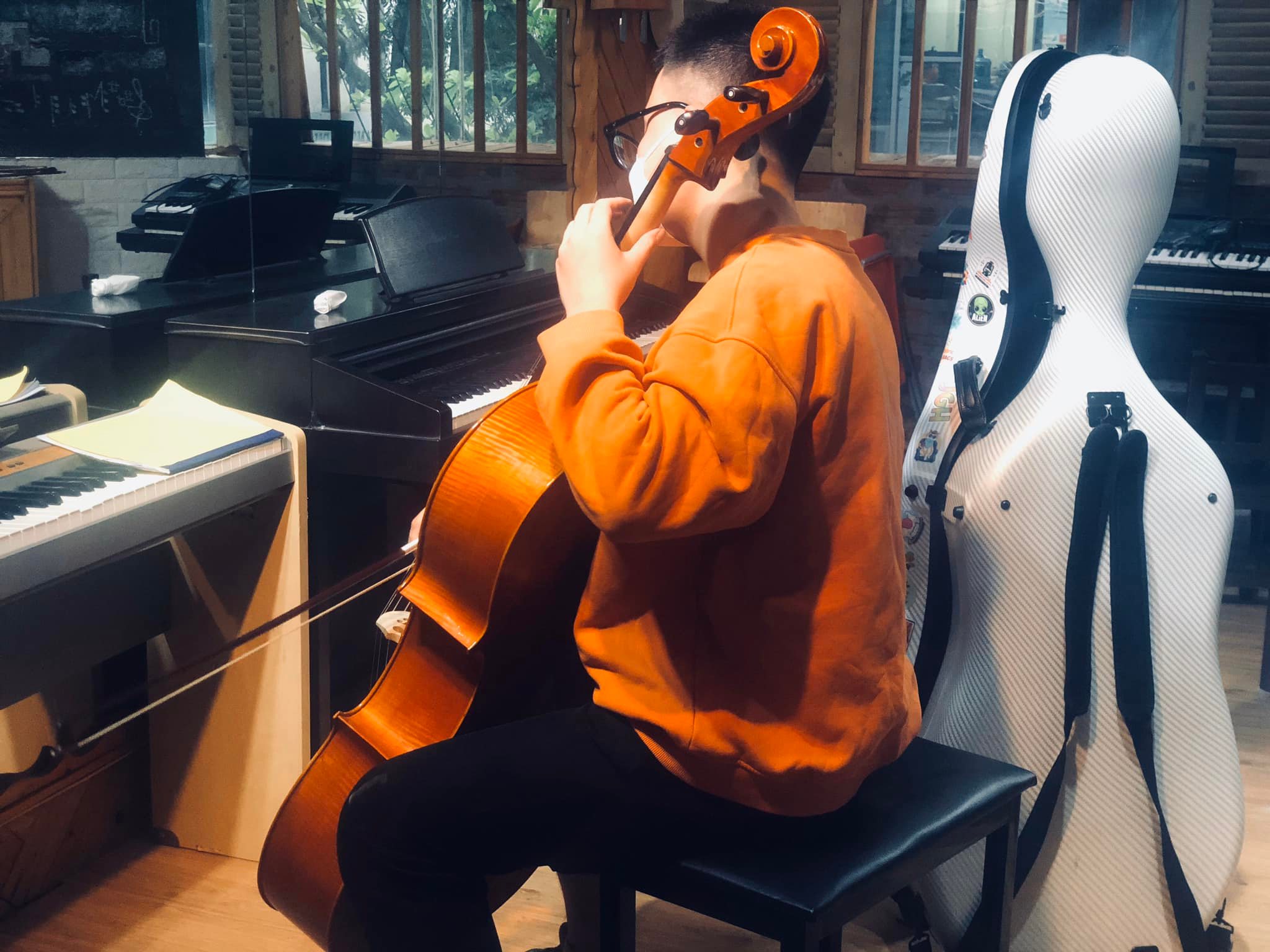 Dạy học đàn Cello – Số 1 Hà Nội về chất lượng dạy