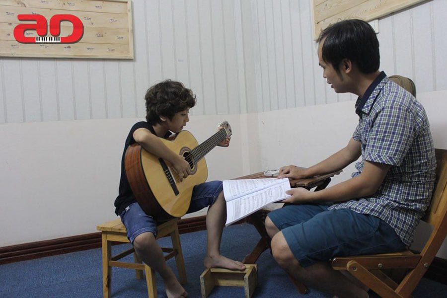 Giáo Án Bộ Môn Guitar Đệm Hát Nâng Cao - Nhận dạy Online