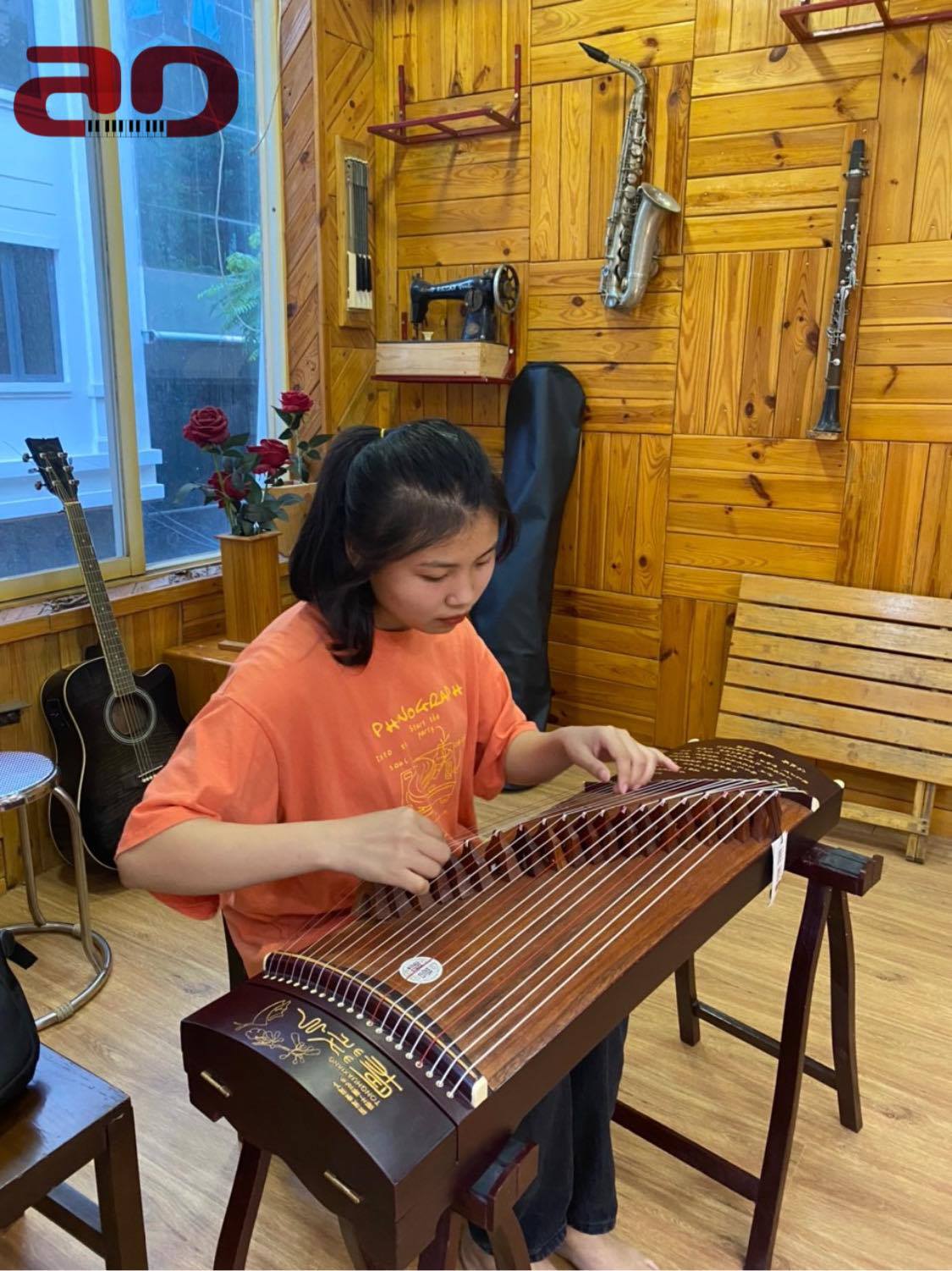 KHAI GIẢNG LỚP GUZHENG CHO NGƯỜI MỚI BẮT ĐẦU