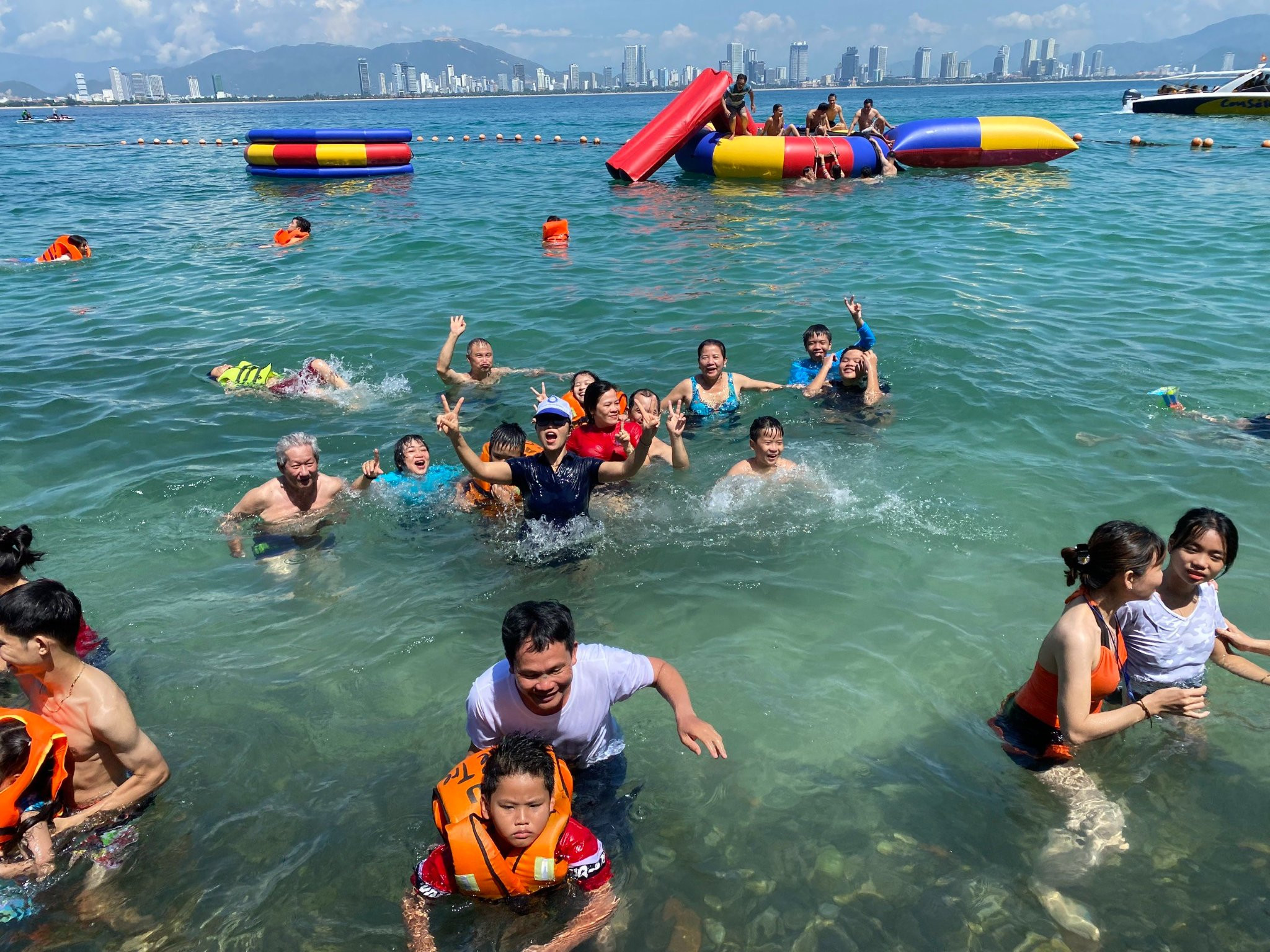 Du Xuân Nha Trang Cùng SGC Tourist Thôi Nào