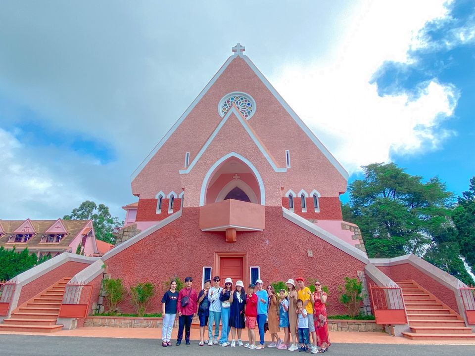 Đi vi vu cùng SGC tourist thôi nào nhanh tay để nhận ngay voucher