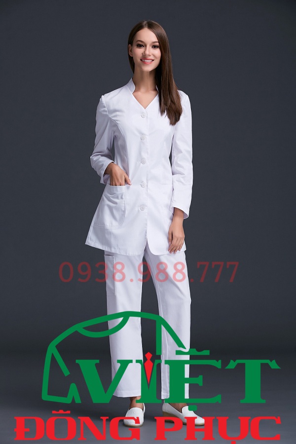 Xưởng may áo blouse bác sĩ thời trang, chuyên nghiệp