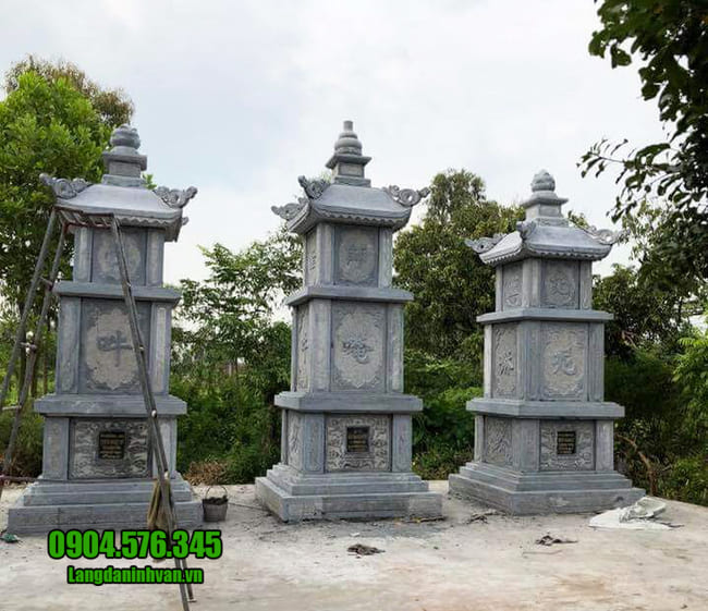 Mẫu mộ đá hình tháp đẹp chuẩn phong thuỷ