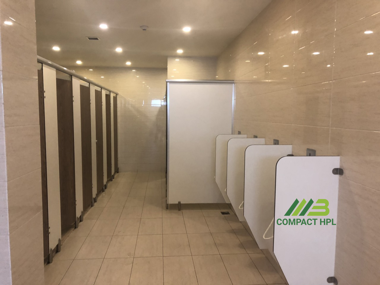 Cung cấp và thi công vách ngăn chịu nước Compact Hpl giá rẻ, bền đẹp