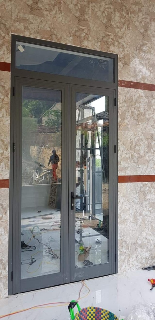 Thi công cửa nhôm kính, vách nhôm kính giá rẻ tại Thanh Hoá