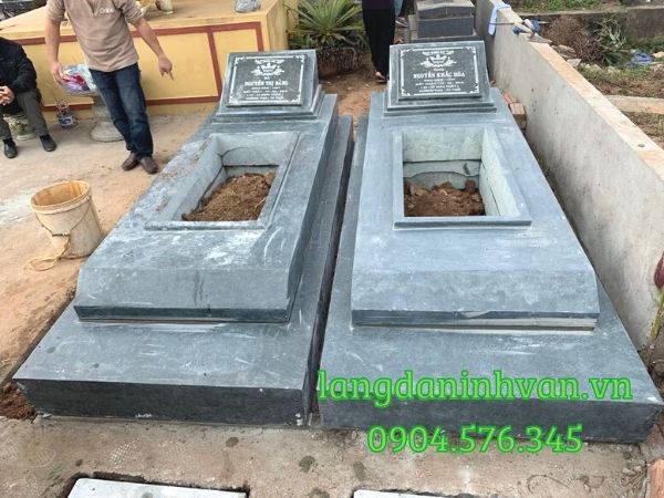 Mộ tam cấp bằng đá  đẹp chạm khắc tinh tế