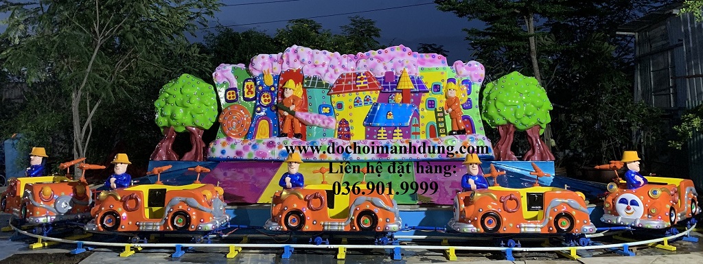 Nhà hơi, thú nhún, xe điện đụng, đu quay, máy bay lượn công viên
