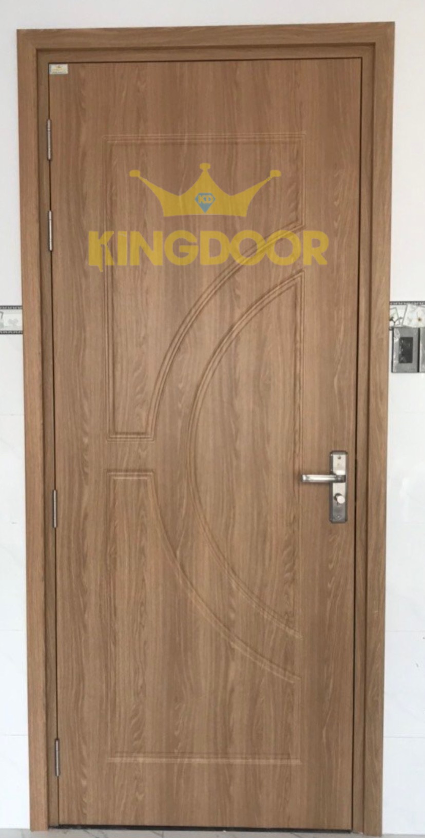 CỬA NHỰA GIẢ GỖ CAO CẤP - MẪU CỬA NHỰA GIÁ RẺ