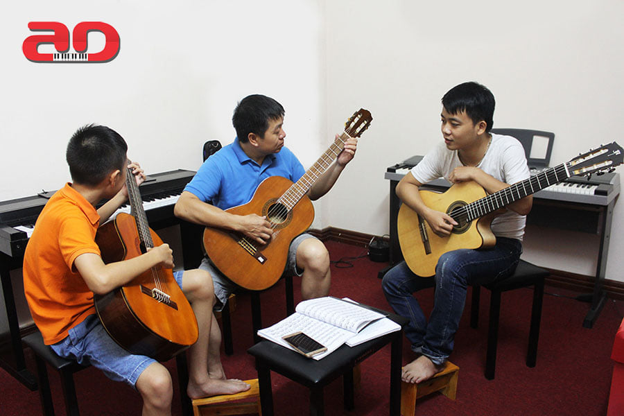 Học guita ở đâu Hà Nội thì uy tín chất lượng