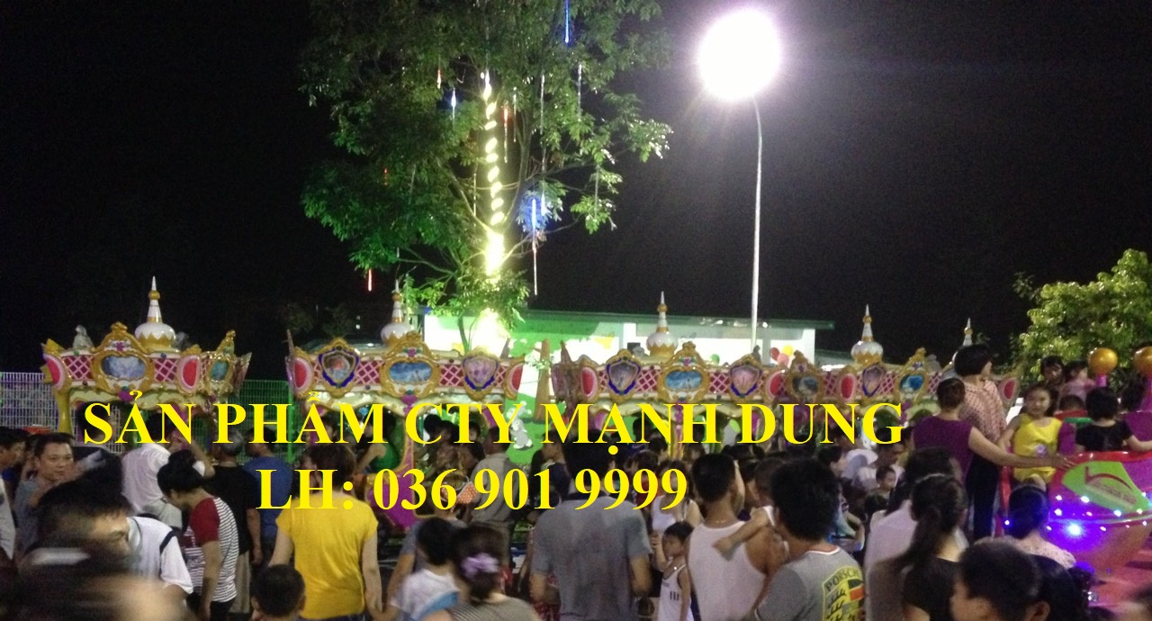 Trò chơi đồ chơi công viên, trò chơi xe điện đụng, hồ câu cá, thú nhún
