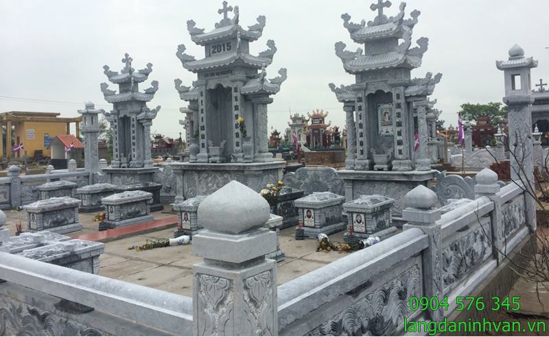 Khu lăng mộ đẹp bằng đá tự nhiên tại bình định