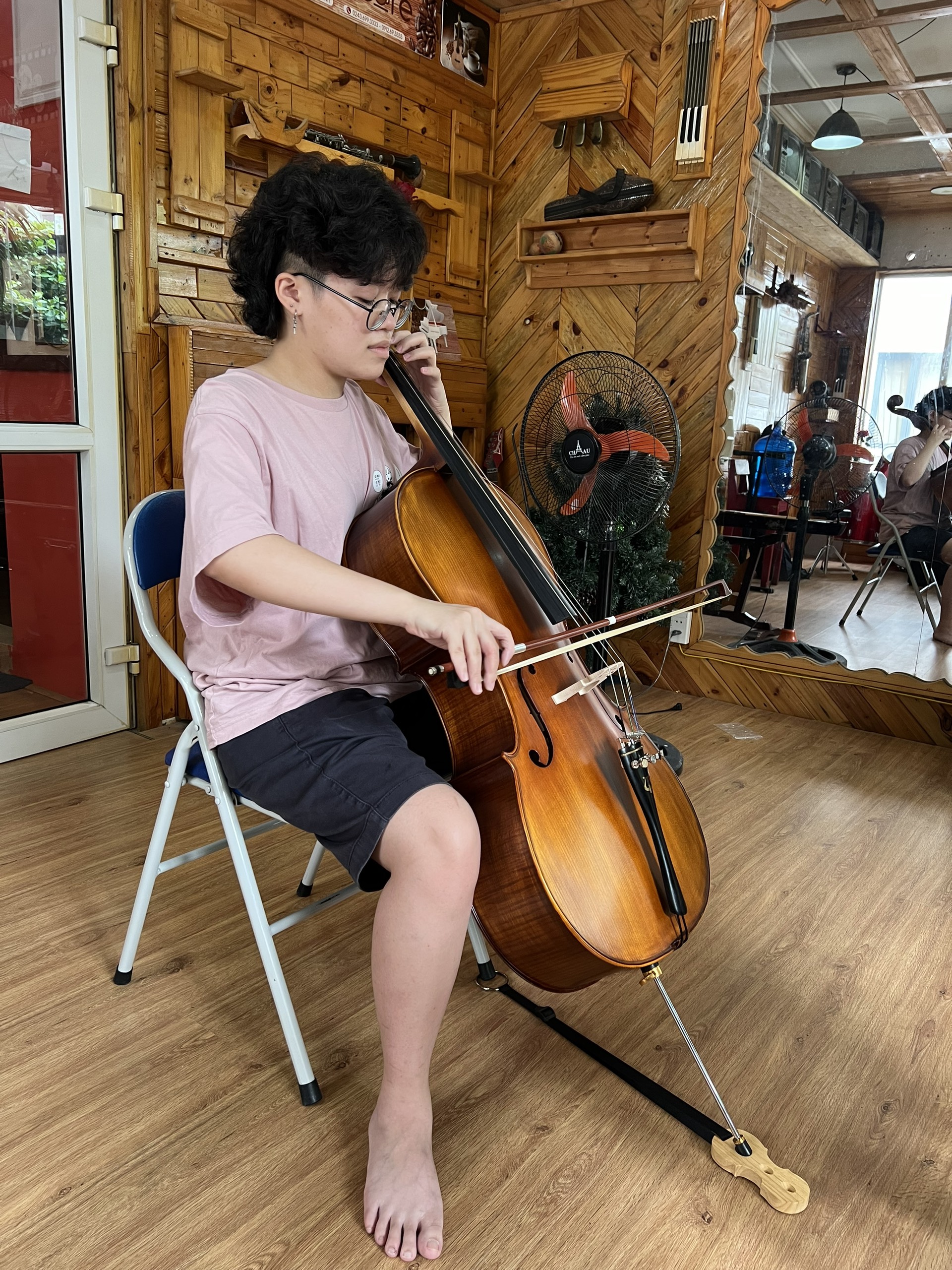 trống jazz sinh ra từ châu âu và là loại nhạc cụ thuộc bộ gõ