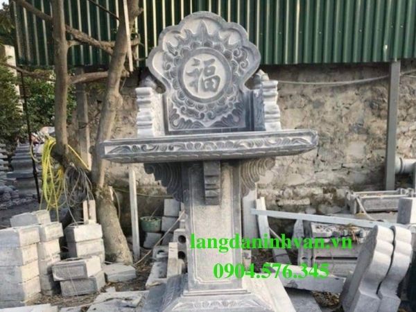 Mẫu bàn thờ thiên không mái được lắp đặt tại hà nội
