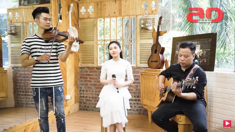 Đàn guitar có cấu tạo khá đơn giản như bao loại nhạc cụ cổ điển khác