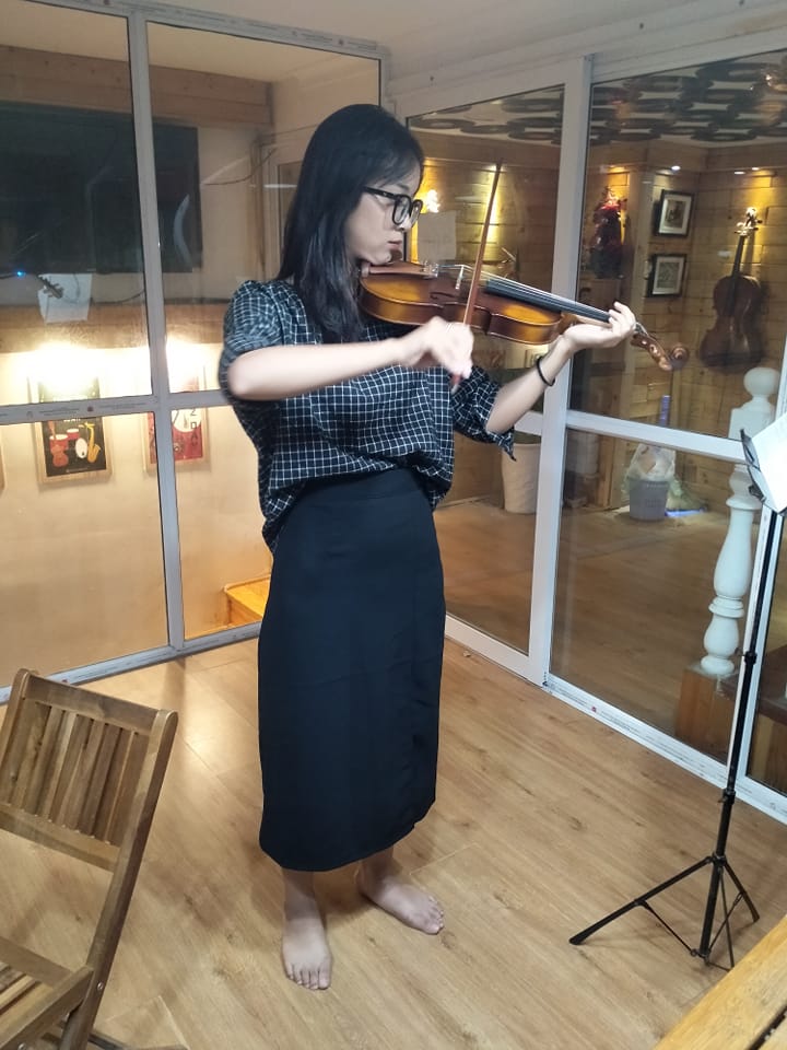 Mô tả dây đàn violin (bài viết của trung tâm nghệ thuật Adam )