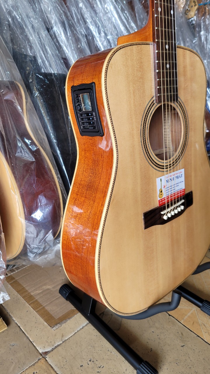 Bán đàn guitar có eq tại TPHCM - Guitar Minh Phát