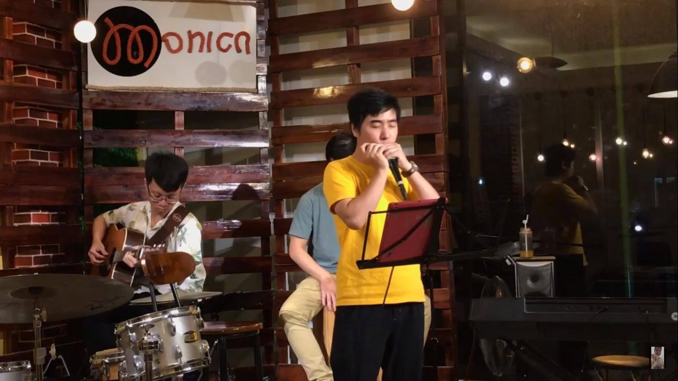 Harmonica đóng vai trò quan trọng trong sự phát triển của nhạc blues