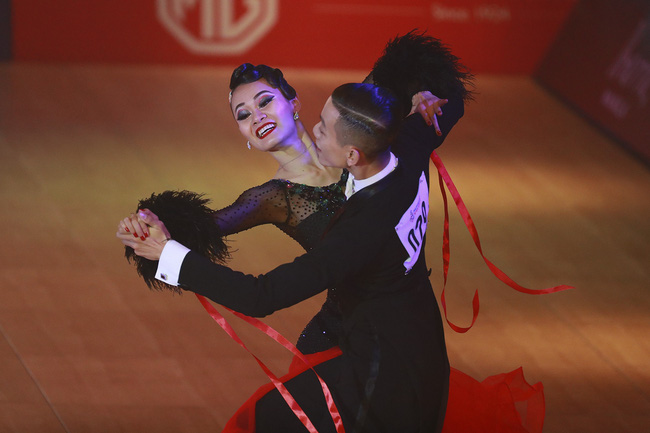 Được khoác lên mình diện mạo mới khi tập Dance sport , nhắc đến việc..
