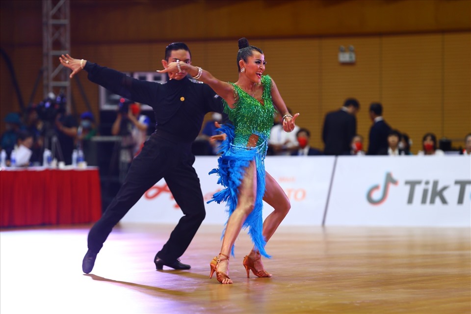 Sở dĩ đây là môn khó vì dance sport mang rất nhiều sắc thái khác nhau