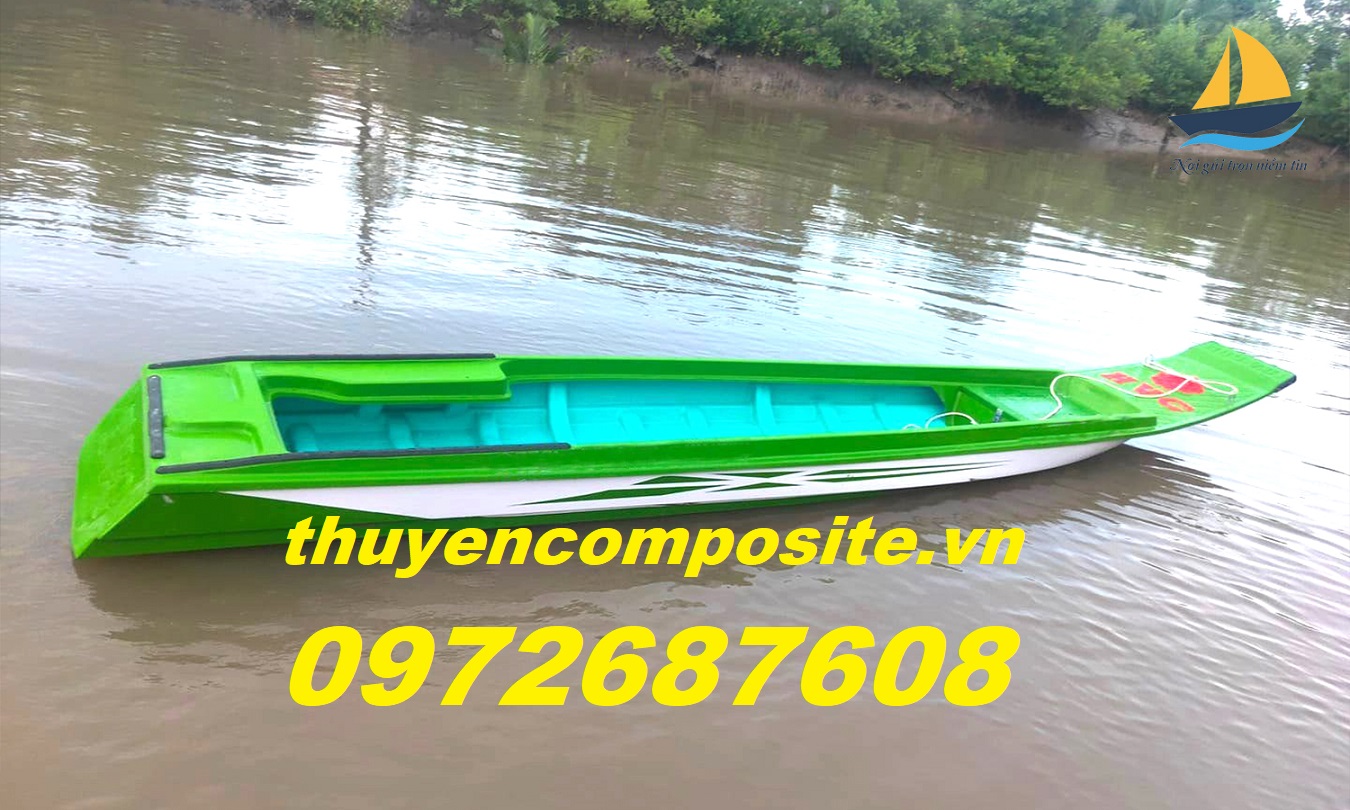 Thuyền composite, thuyền nhựa, thuyền đánh cá giao hàng quốc