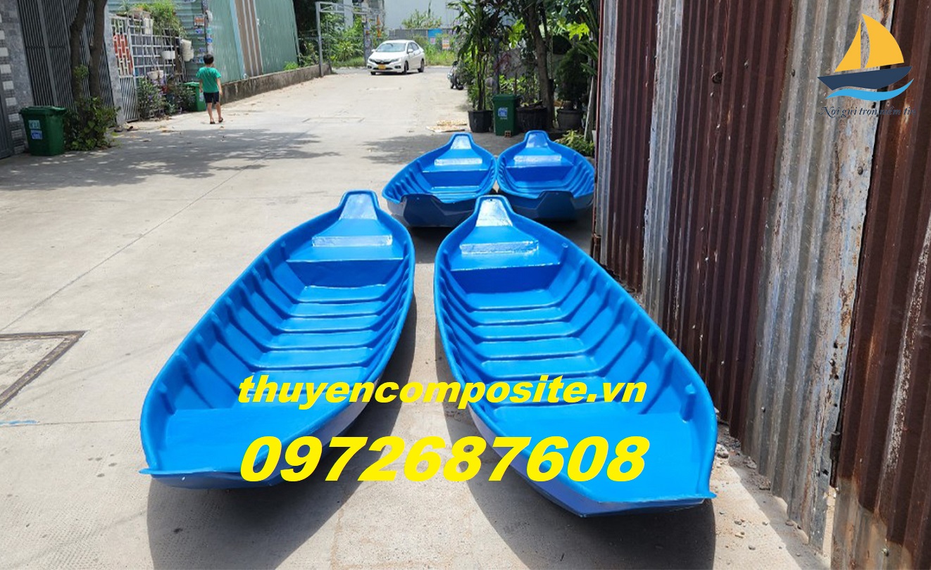 Thuyền composite, thuyền nhựa, thuyền đánh cá giao hàng quốc