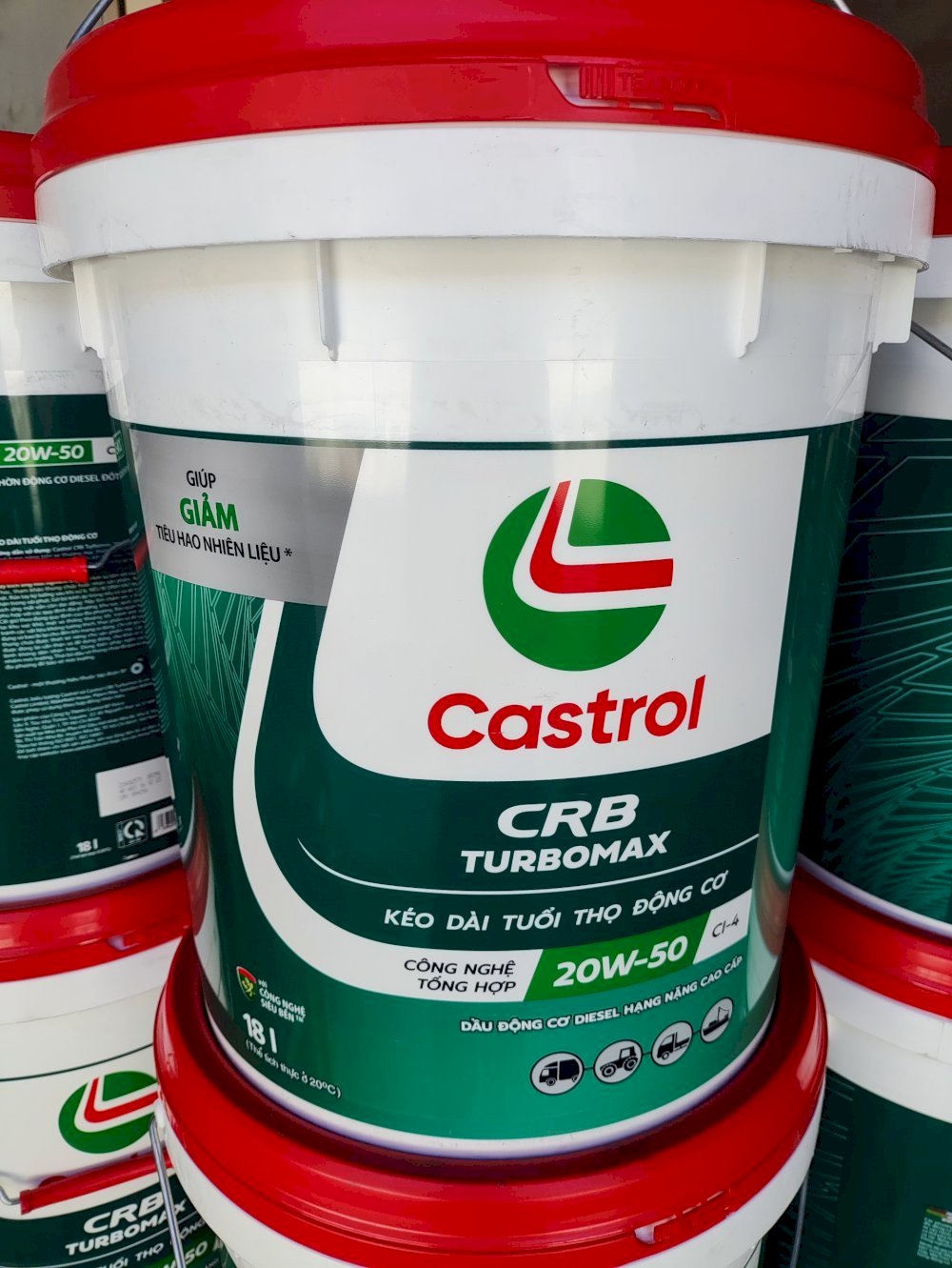 Bán Dầu động cơ Castrol CRB Turbomax 20W50 Ci4 chính hãng tại TPHCM.