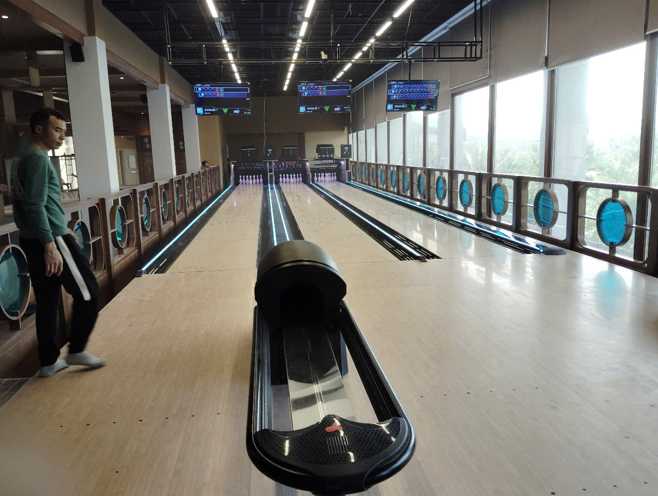 Sân chơi bowling - trải nghiệm thú vị dành cho hội bạn cuối tuần