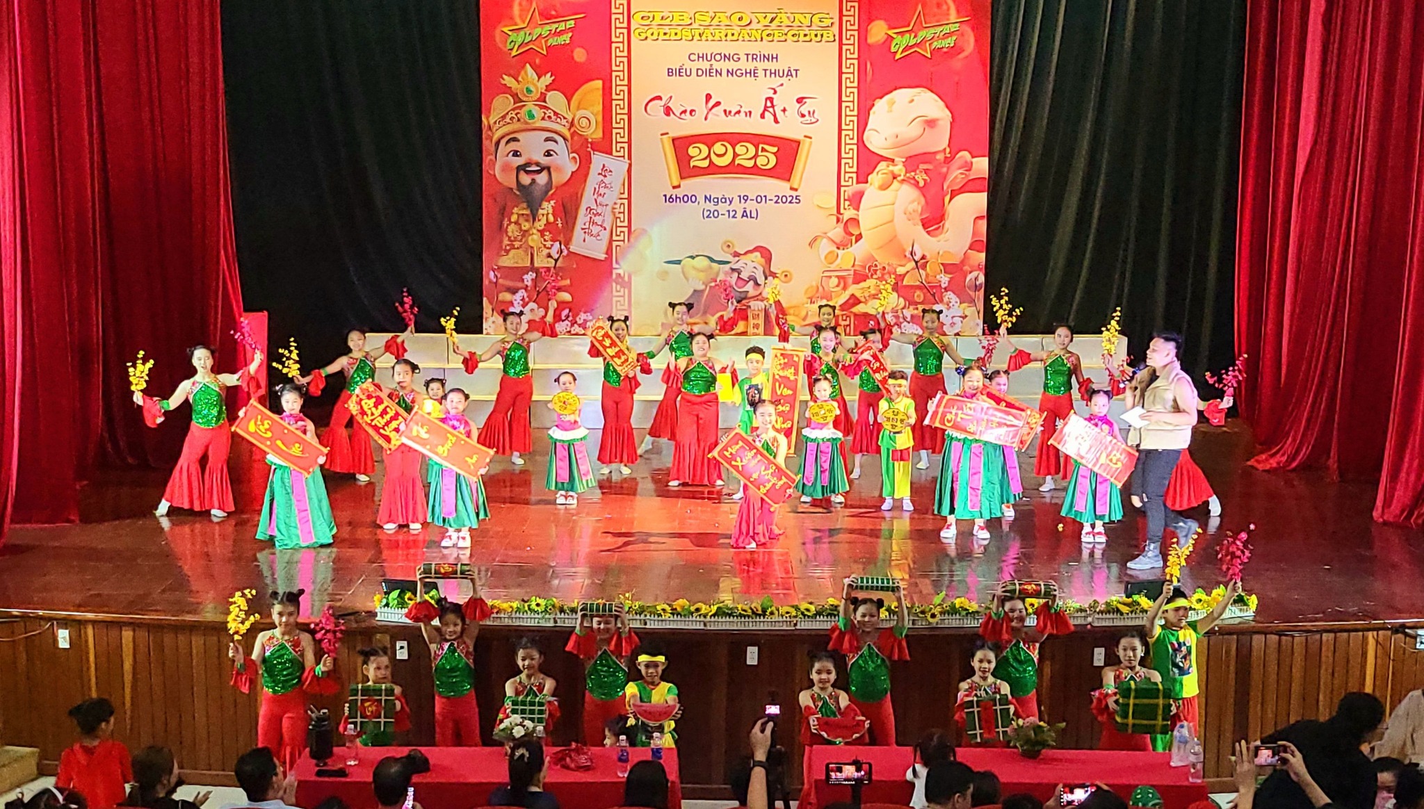 GoldstarDance CLub- Chiêu Sinh lớp nhảy kpop kids tại các quận HCM