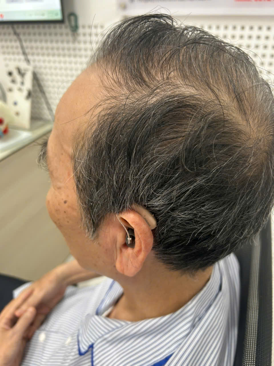 Ù tai gây nguy cơ suy giảm thính lực - Trợ thính Tâm An Quảng Ninh