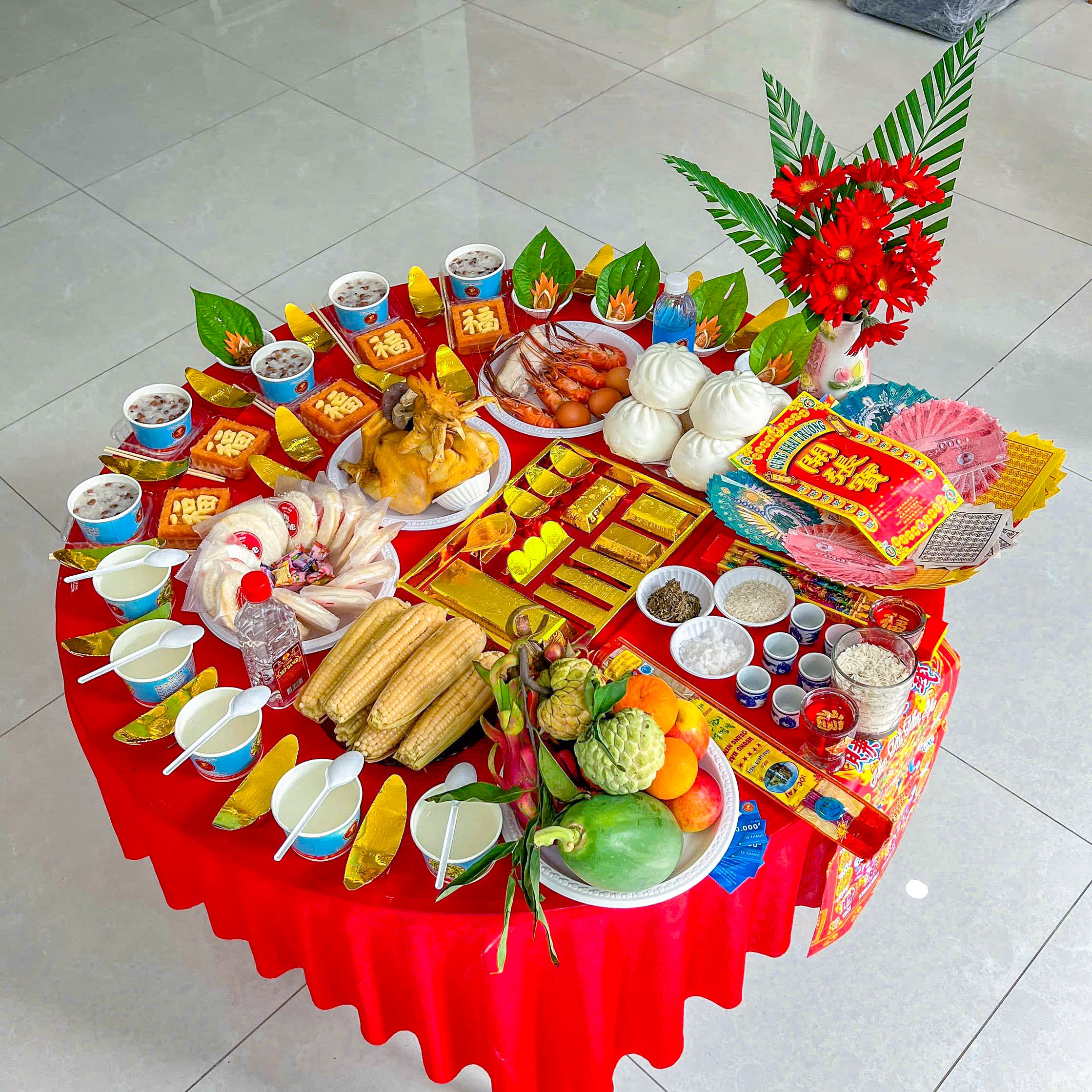 Bộ tam sên, tam tài trong mâm cúng khai trương.