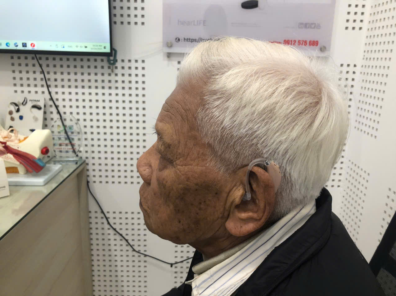 Đeo máy trợ thính có nghe lại như bình thường không tâm an quảng ninh