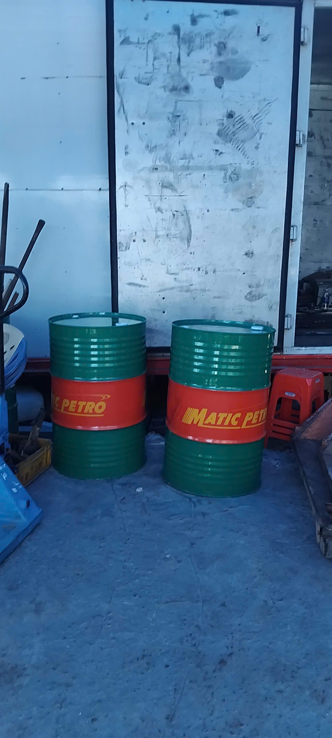 Đại lý mua bán nhớt 10, nhớt thủy lực, dầu thủy lực tại Tây Ninh