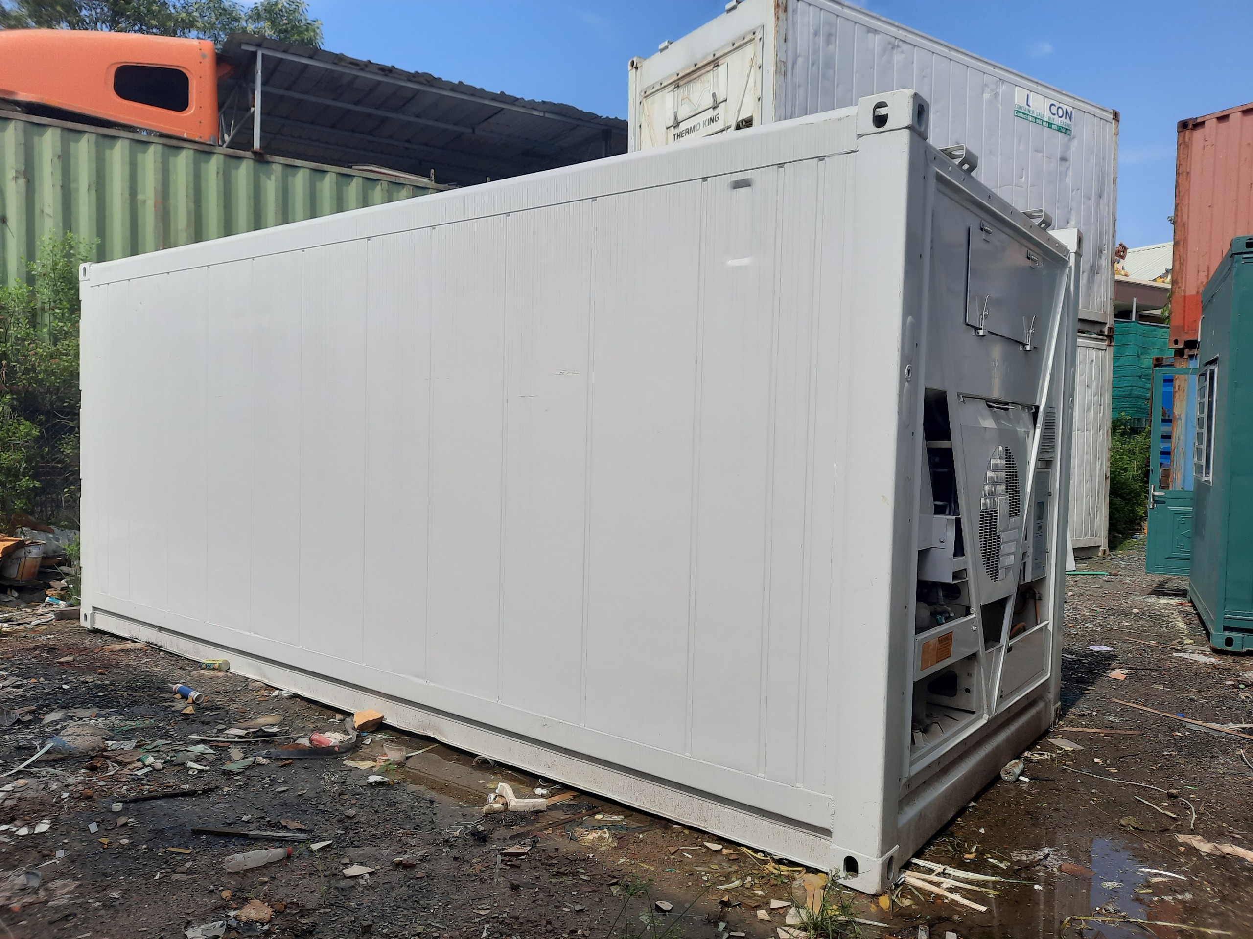 Container lạnh 20 feet đã sơn mới rất đẹp