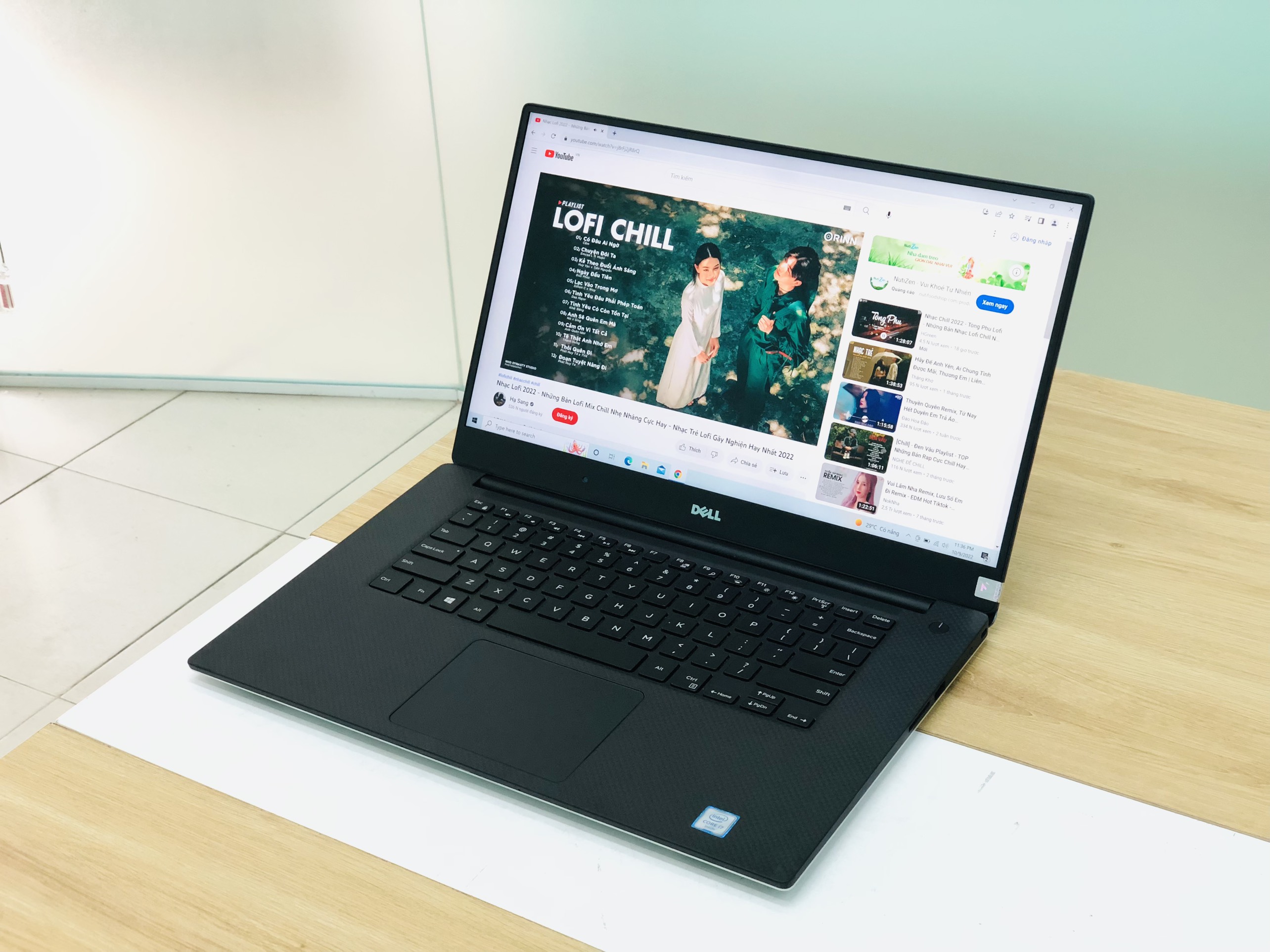 Dell Precision 5520 Máy trạm siêu mỏng like new 99%