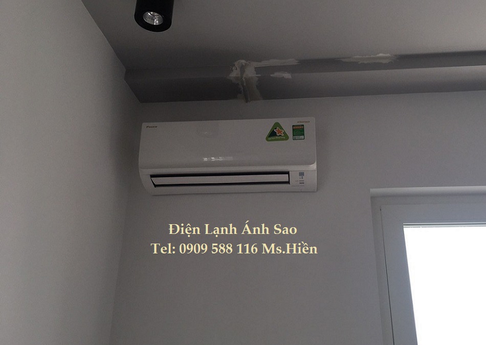 Máy lạnh treo tường Daikin FTKA35VAVMV/RKA35VAVMV