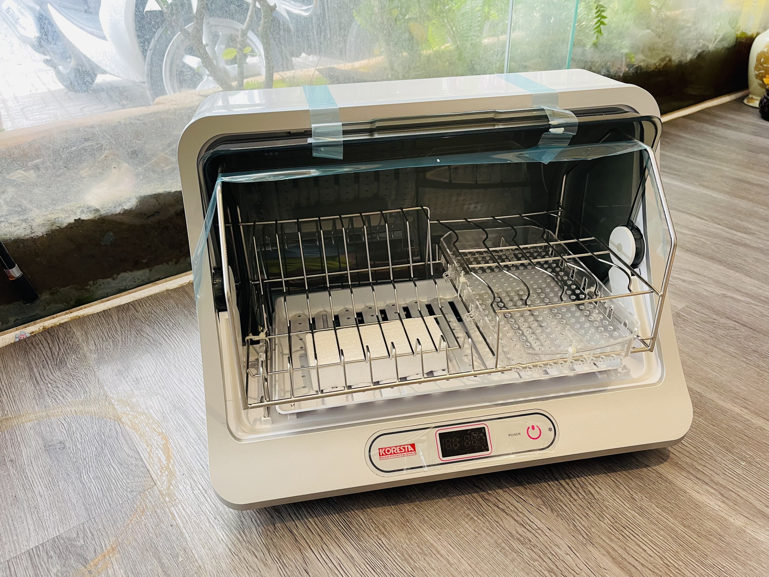 Máy sấy bát mini gia đình 35 lít diệt khuẩn 
