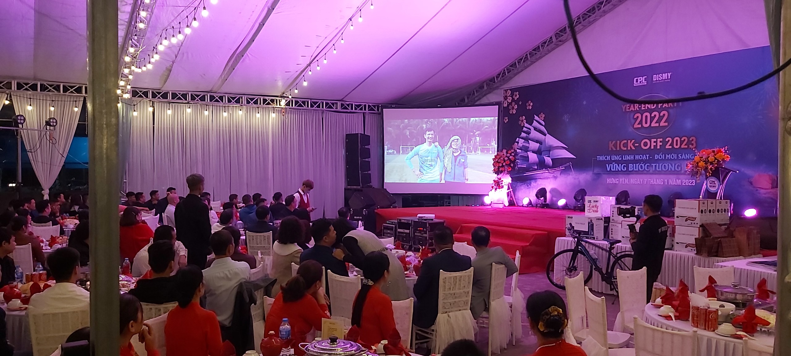 Cho thuê máy chiếu tại quận Cầu Giấy Hà Nội