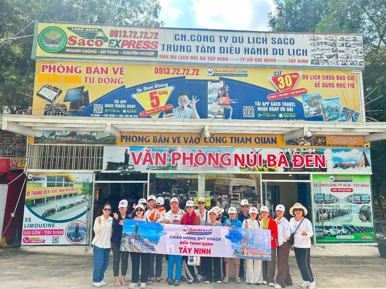 Tour Tây Ninh 1 ngày - Viếng Miếu Bà cùng Saco Travel