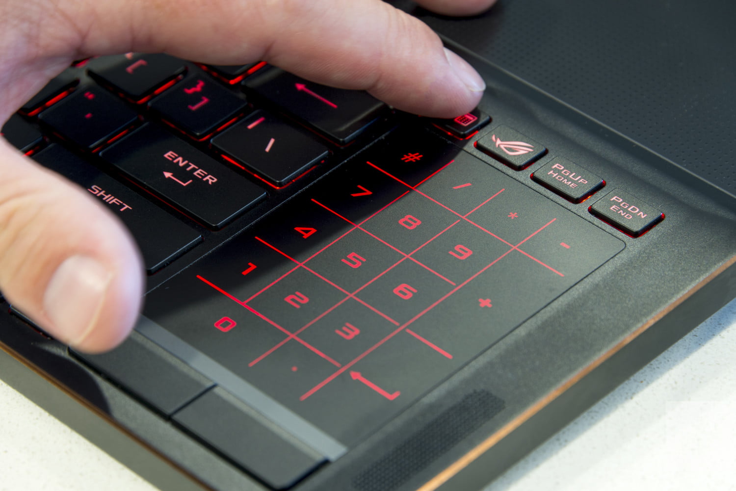 asus-rog-zephyrus-gx501-3