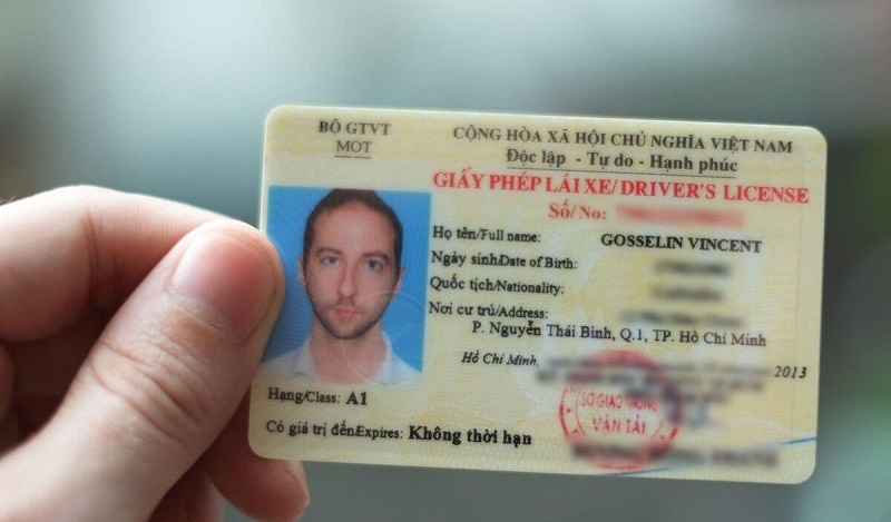 Bằng lái xe máy có thời hạn bao lâu?